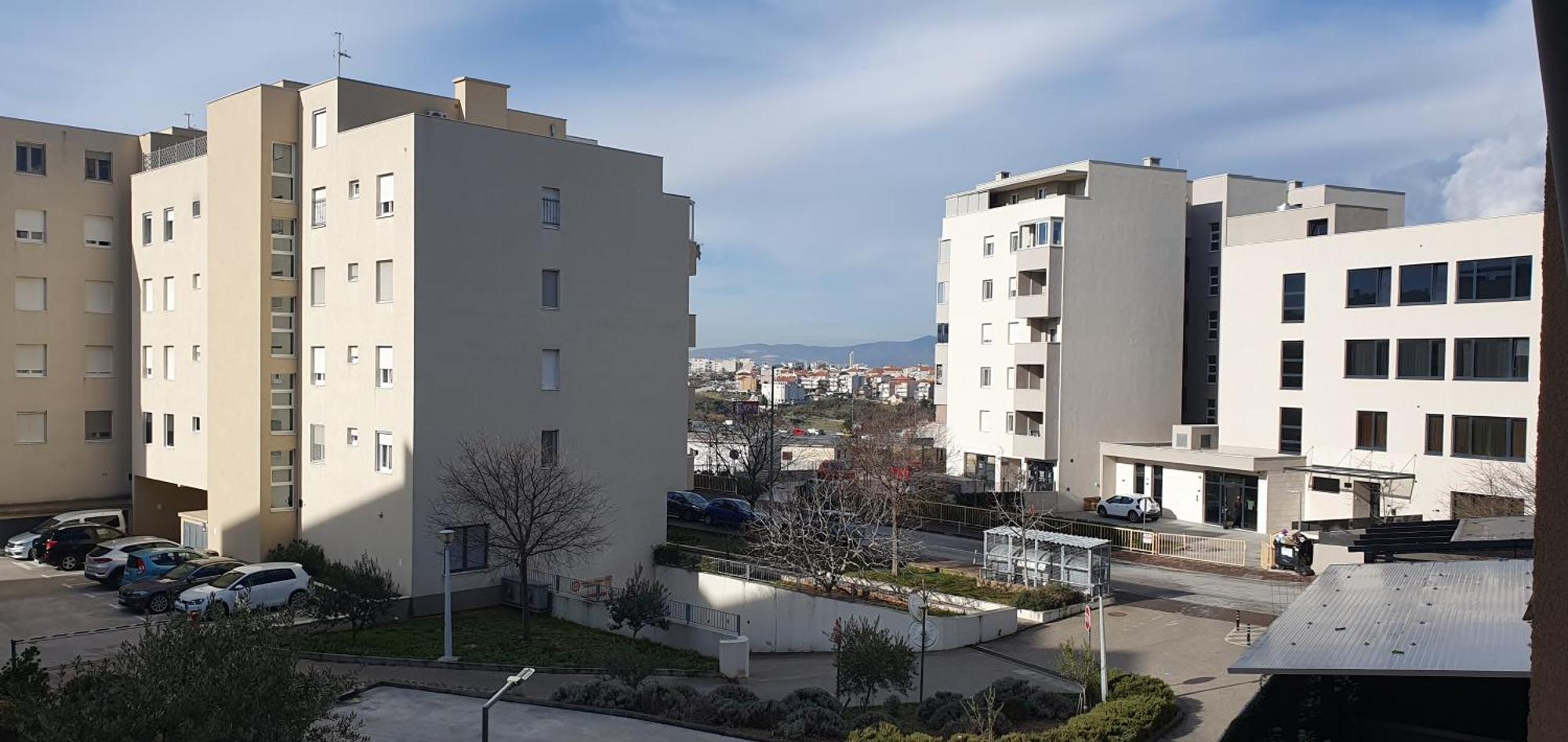Jass Next To Mall Of Apartament *